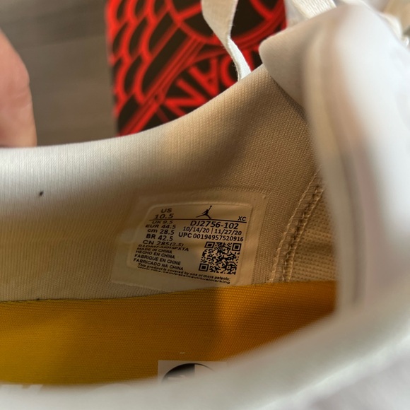 Jordan 1 Low Centre Court - Picture 6 of 6